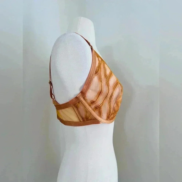 Free People The Underargument You Are Important Plunge Bra Size 36DD NWT $165 - Picture 6 of 16